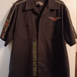 Men's Harley Davidson shirt, size large